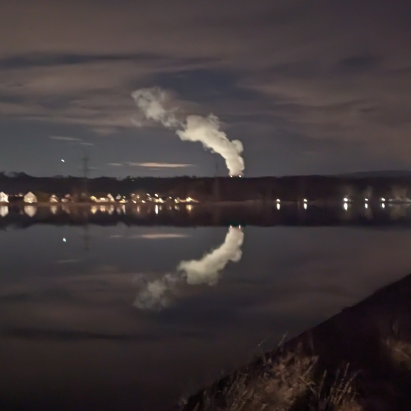 Stausee Klingnau bei Nacht